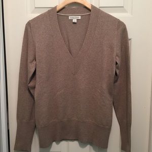 Banana Republic silk cotton cashmere sweater, M
